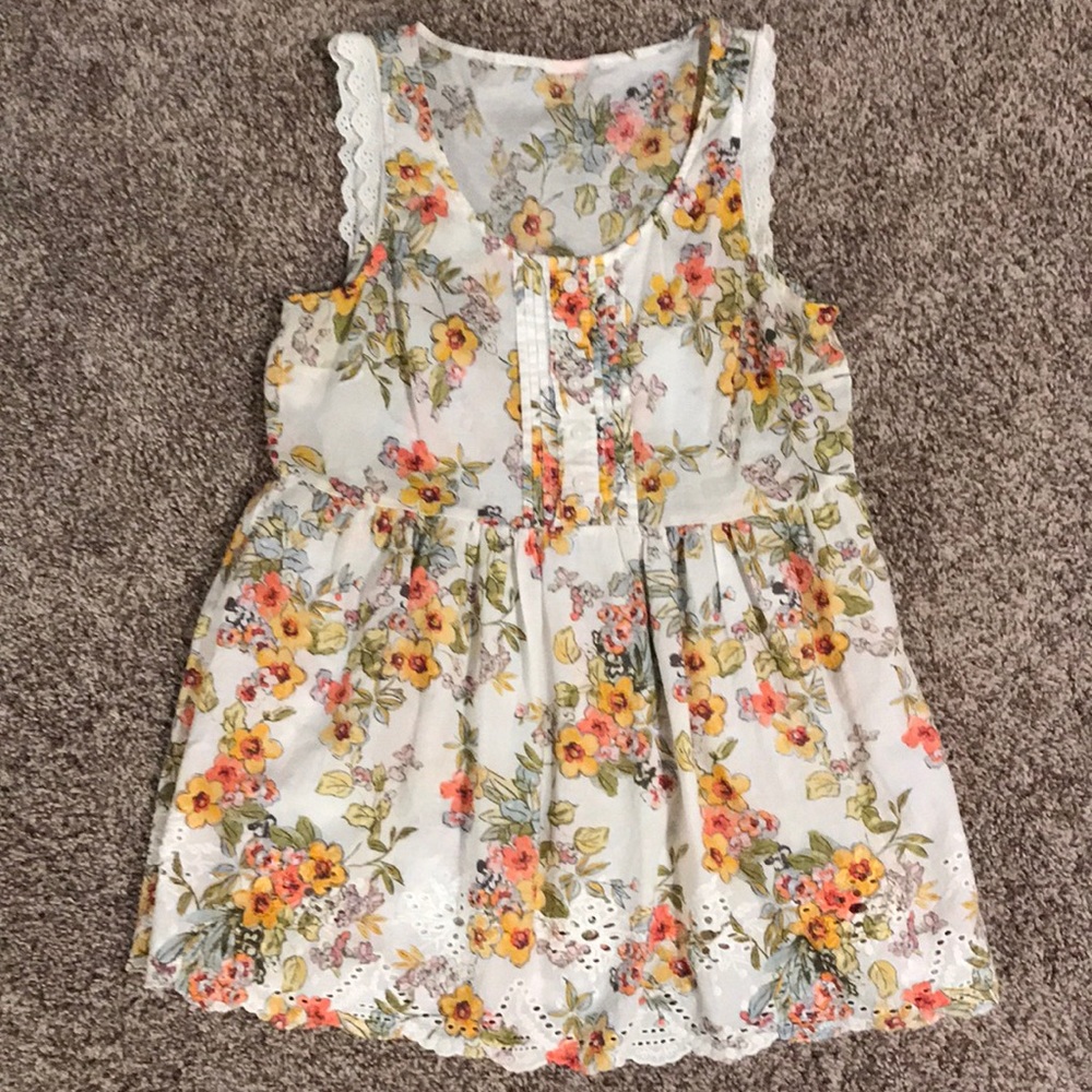 Lauren Conrad sleeveless blouse